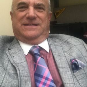 Meet your Posher, Dana